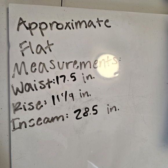 Old Navy Medium Wash High Waisted Wow Loose Classic Flattering Jeans Size 14 - Picture 6 of 6